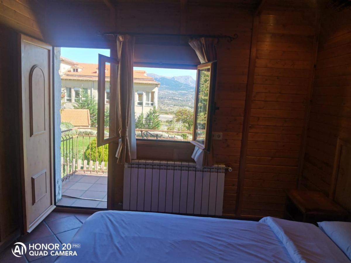 Hotel Sierra Oriente Guadarrama Bagian luar foto